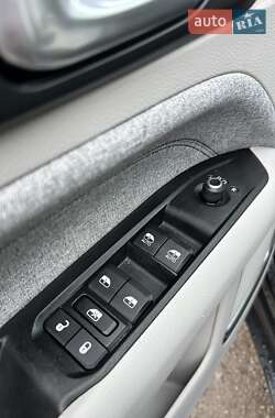 Внедорожник / Кроссовер Jeep Compass 2021 в 