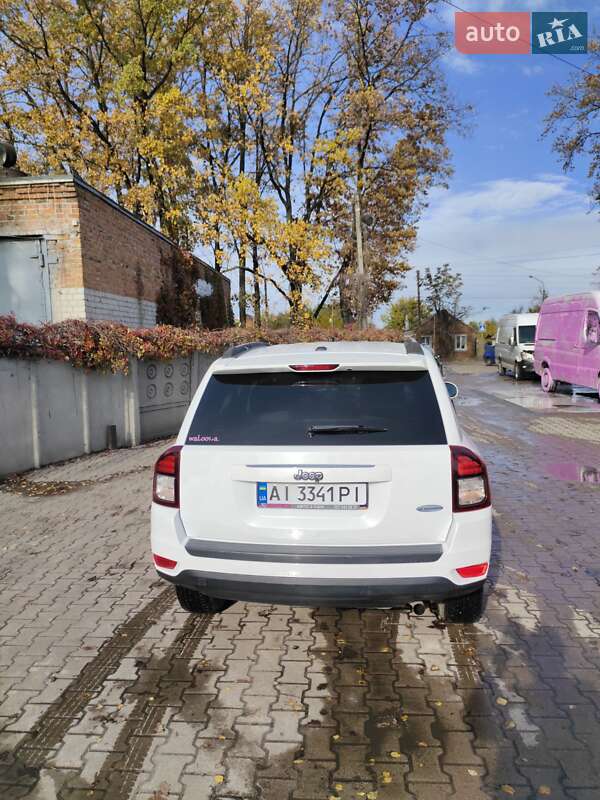 Позашляховик / Кросовер Jeep Compass 2016 в Сумах