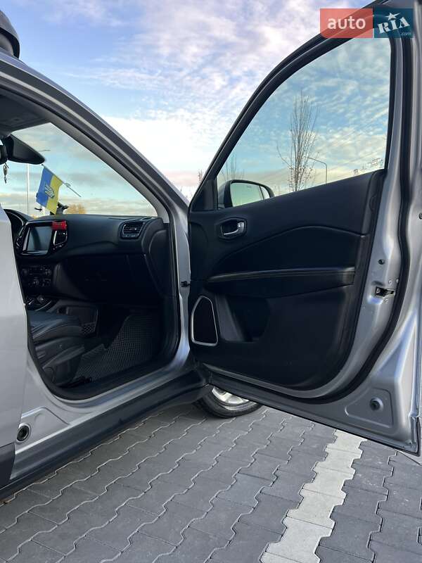 Позашляховик / Кросовер Jeep Compass 2018 в Ірпені