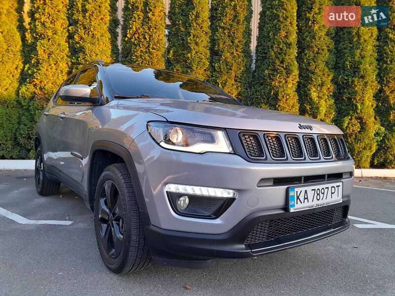 Внедорожник / Кроссовер Jeep Compass 2018 в Киеве