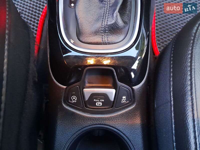 Внедорожник / Кроссовер Jeep Compass 2018 в Киеве