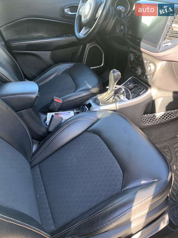 Внедорожник / Кроссовер Jeep Compass 2018 в Львове фото 35 Внедорожник / Кроссовер Jeep Compass 2018 в Львове