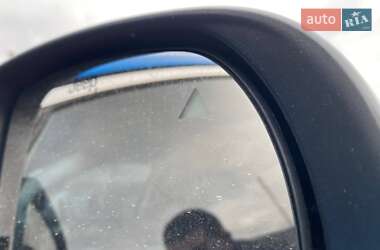 Внедорожник / Кроссовер Jeep Compass 2017 в 