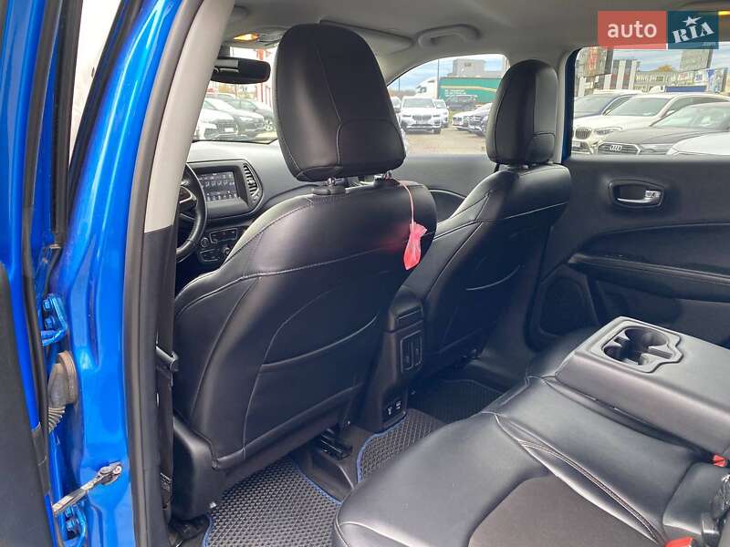 Позашляховик / Кросовер Jeep Compass 2017 в Львові фото 24 Позашляховик / Кросовер Jeep Compass 2017 в Львові