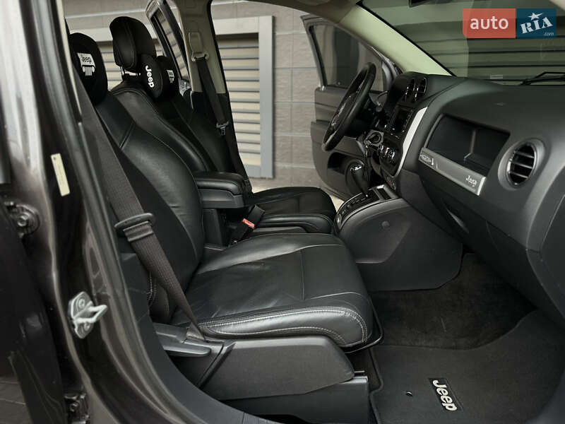 Внедорожник / Кроссовер Jeep Compass 2015 в Киеве фото 14 Внедорожник / Кроссовер Jeep Compass 2015 в Киеве