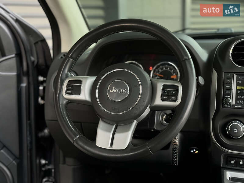 Внедорожник / Кроссовер Jeep Compass 2015 в Киеве фото 19 Внедорожник / Кроссовер Jeep Compass 2015 в Киеве