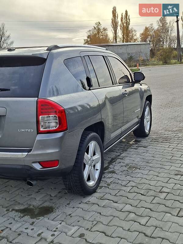 Внедорожник / Кроссовер Jeep Compass 2011 в Врадиевке фото 6 Внедорожник / Кроссовер Jeep Compass 2011 в Врадиевке