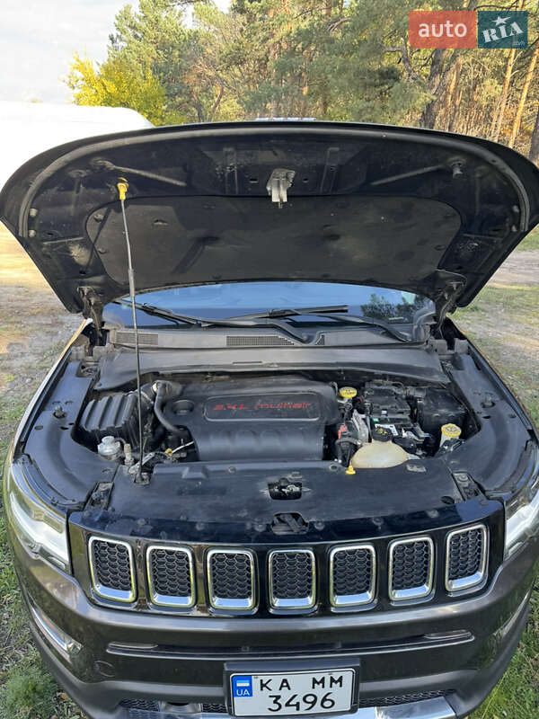 Позашляховик / Кросовер Jeep Compass 2018 в Києві фото 39 Позашляховик / Кросовер Jeep Compass 2018 в Києві