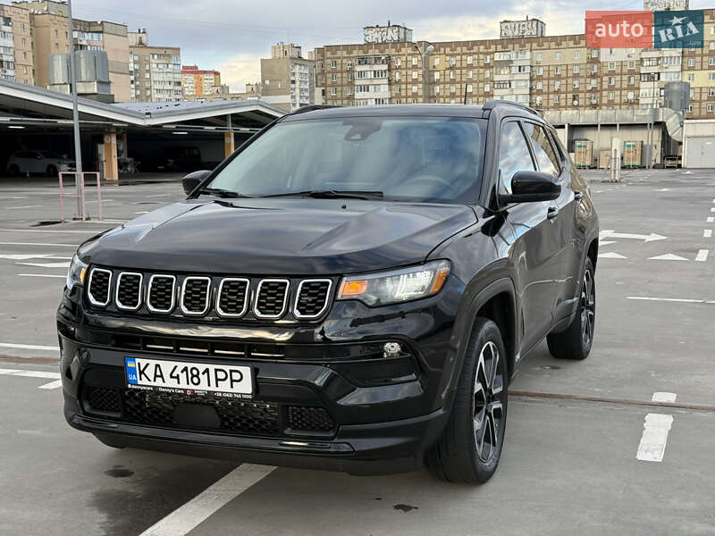 Позашляховик / Кросовер Jeep Compass 2022 в Києві