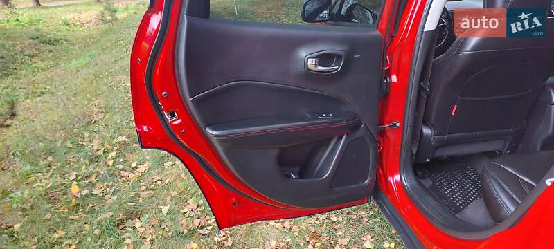 Внедорожник / Кроссовер Jeep Compass 2018 в Дубно