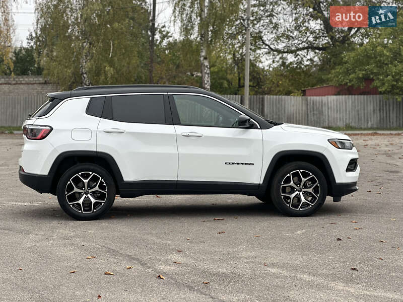 Внедорожник / Кроссовер Jeep Compass 2024 в Первомайске