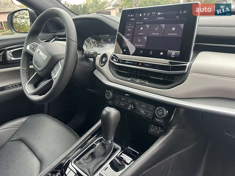 Внедорожник / Кроссовер Jeep Compass 2024 в Первомайске