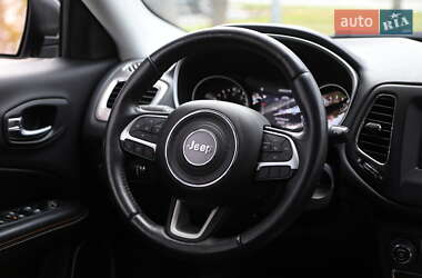 Внедорожник / Кроссовер Jeep Compass 2017 в Харькове