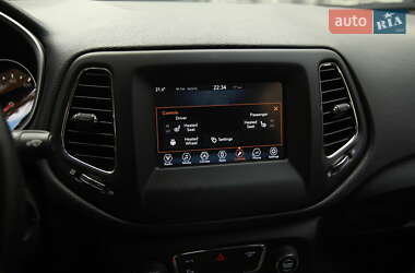 Внедорожник / Кроссовер Jeep Compass 2017 в Харькове