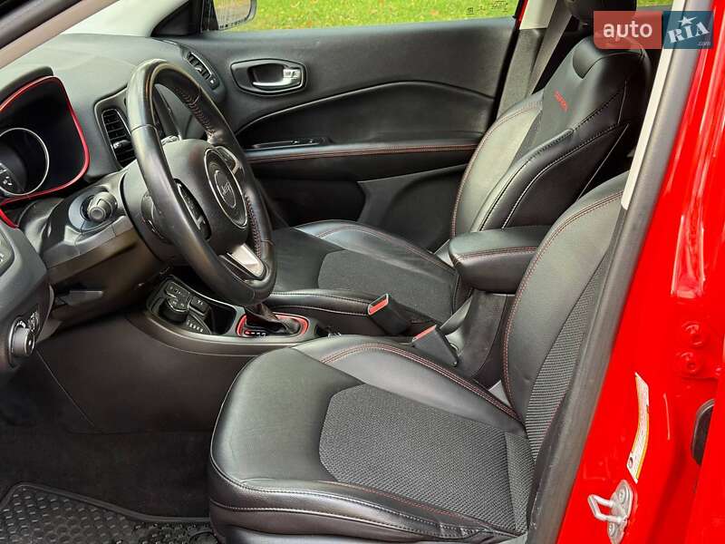 Позашляховик / Кросовер Jeep Compass 2020 в Києві фото 21 Позашляховик / Кросовер Jeep Compass 2020 в Києві
