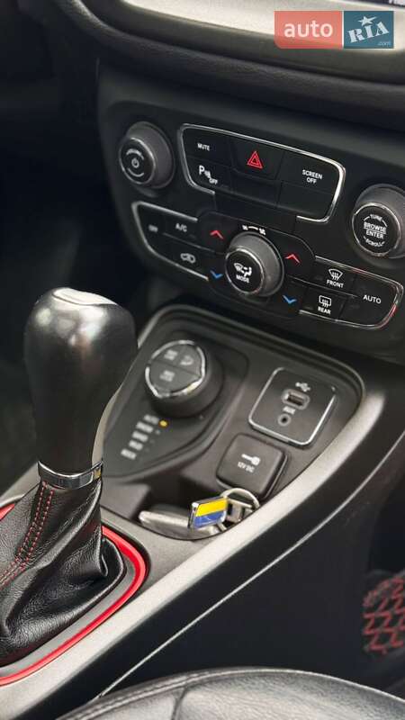 Внедорожник / Кроссовер Jeep Compass 2018 в Киеве