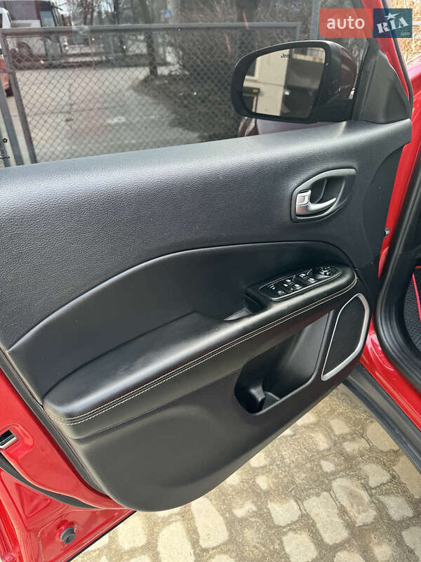 Внедорожник / Кроссовер Jeep Compass 2017 в Львове фото 5 Внедорожник / Кроссовер Jeep Compass 2017 в Львове