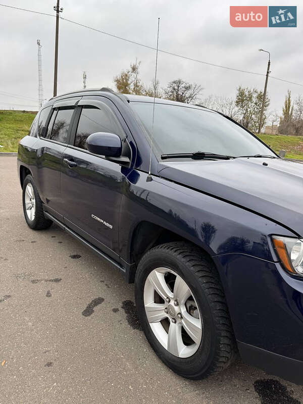 Внедорожник / Кроссовер Jeep Compass 2015 в Кривом Роге фото 4 Внедорожник / Кроссовер Jeep Compass 2015 в Кривом Роге