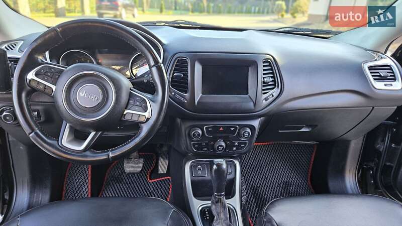 Внедорожник / Кроссовер Jeep Compass 2017 в Старом Самборе фото 11 Внедорожник / Кроссовер Jeep Compass 2017 в Старом Самборе