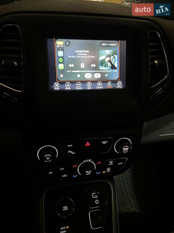 Внедорожник / Кроссовер Jeep Compass 2020 в Киеве