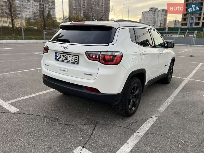 Внедорожник / Кроссовер Jeep Compass 2020 в Киеве