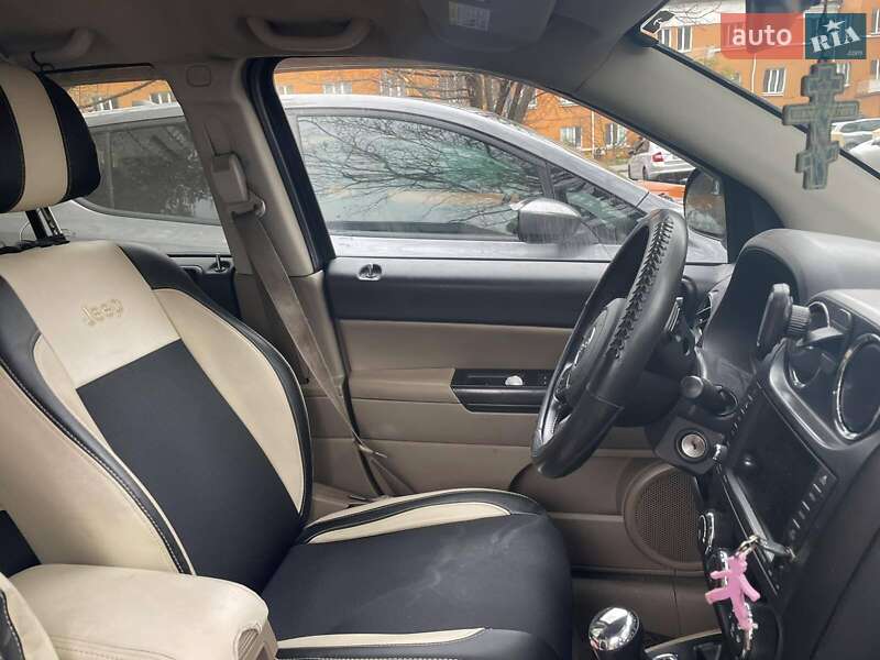 Внедорожник / Кроссовер Jeep Compass 2011 в Киеве фото 2 Внедорожник / Кроссовер Jeep Compass 2011 в Киеве