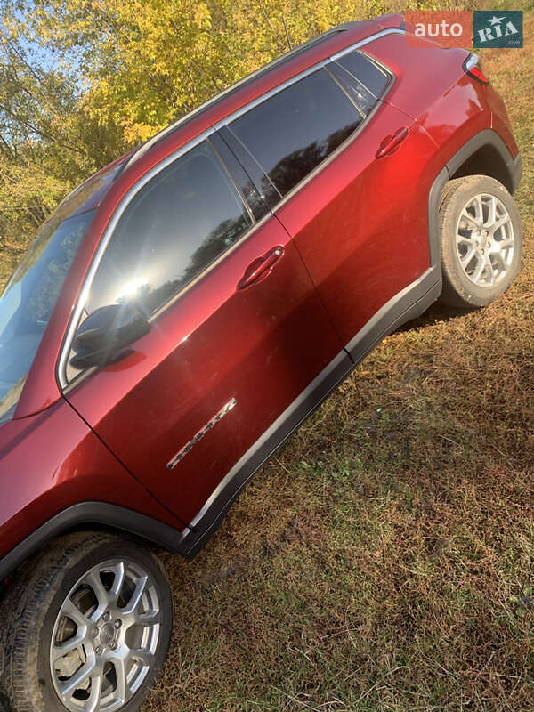 Внедорожник / Кроссовер Jeep Compass 2022 в Ромнах