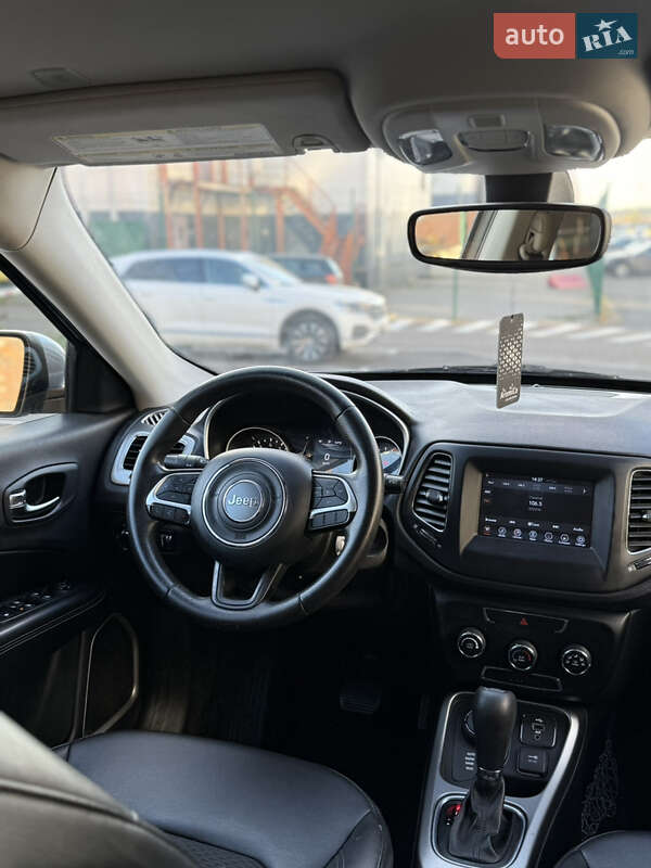 Внедорожник / Кроссовер Jeep Compass 2018 в Киеве фото 10 Внедорожник / Кроссовер Jeep Compass 2018 в Киеве