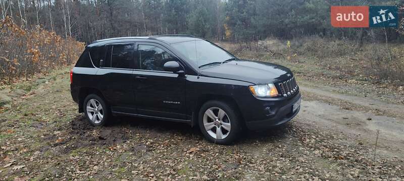 Внедорожник / Кроссовер Jeep Compass 2012 в Киеве фото 4 Внедорожник / Кроссовер Jeep Compass 2012 в Киеве