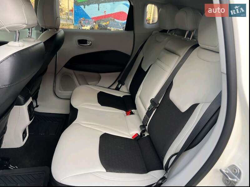 Внедорожник / Кроссовер Jeep Compass 2018 в Черкассах фото 15 Внедорожник / Кроссовер Jeep Compass 2018 в Черкассах