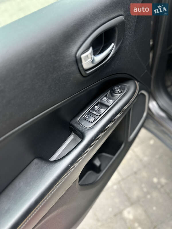 Позашляховик / Кросовер Jeep Compass 2019 в Івано-Франківську