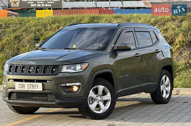 Внедорожник / Кроссовер Jeep Compass 2017 в Стрые