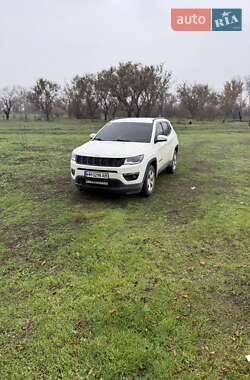 Внедорожник / Кроссовер Jeep Compass 2018 в Николаеве