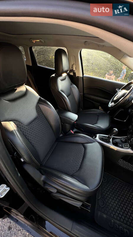 Внедорожник / Кроссовер Jeep Compass 2017 в Ивано-Франковске фото 12 Внедорожник / Кроссовер Jeep Compass 2017 в Ивано-Франковске