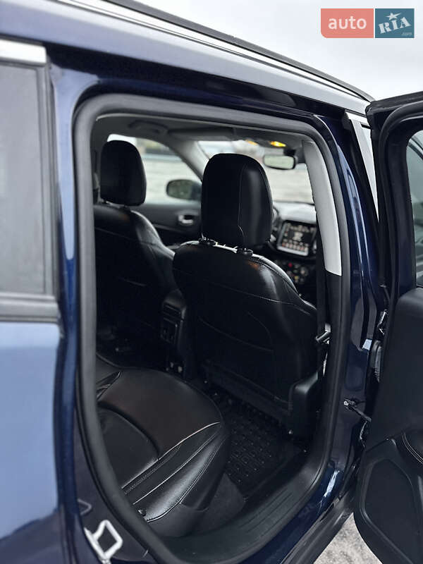 Позашляховик / Кросовер Jeep Compass 2020 в Києві фото 36 Позашляховик / Кросовер Jeep Compass 2020 в Києві