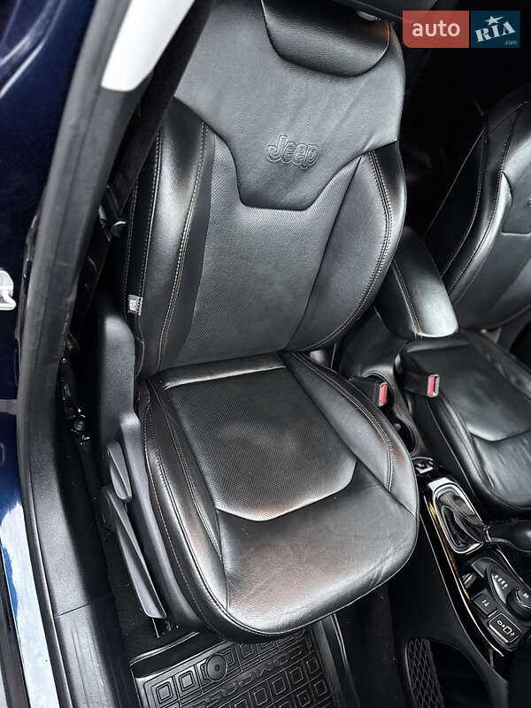 Позашляховик / Кросовер Jeep Compass 2020 в Києві фото 37 Позашляховик / Кросовер Jeep Compass 2020 в Києві