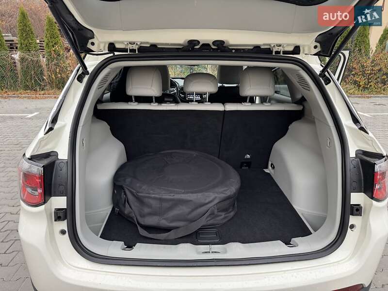 Внедорожник / Кроссовер Jeep Compass 2019 в Луцке фото 14 Внедорожник / Кроссовер Jeep Compass 2019 в Луцке