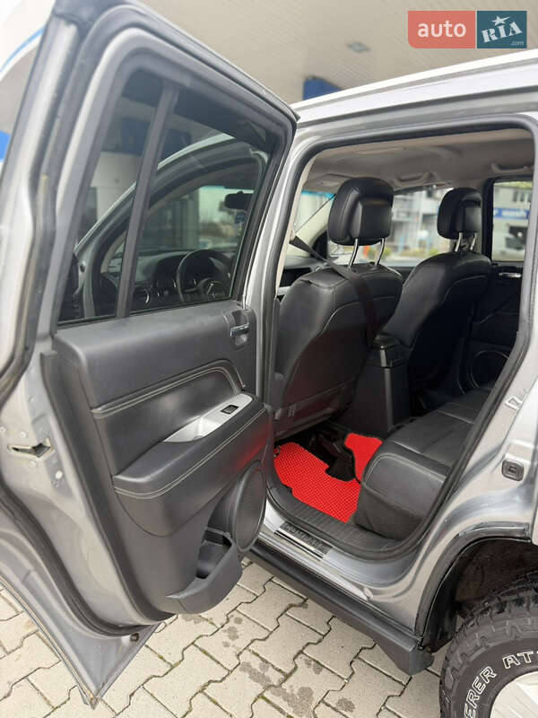 Внедорожник / Кроссовер Jeep Compass 2014 в Хмельницком