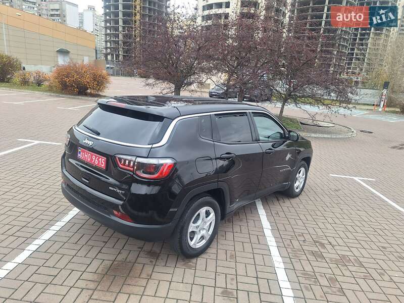 Позашляховик / Кросовер Jeep Compass 2022 в Києві фото 14 Позашляховик / Кросовер Jeep Compass 2022 в Києві