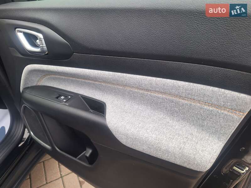 Позашляховик / Кросовер Jeep Compass 2022 в Києві фото 31 Позашляховик / Кросовер Jeep Compass 2022 в Києві