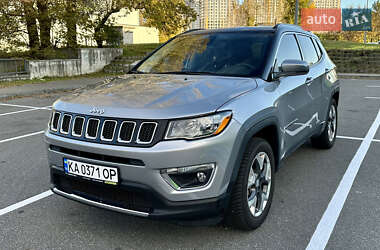 Внедорожник / Кроссовер Jeep Compass 2019 в Киеве
