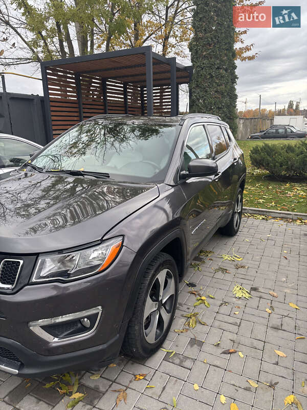 Внедорожник / Кроссовер Jeep Compass 2017 в Каменец-Подольском фото 3 Внедорожник / Кроссовер Jeep Compass 2017 в Каменец-Подольском
