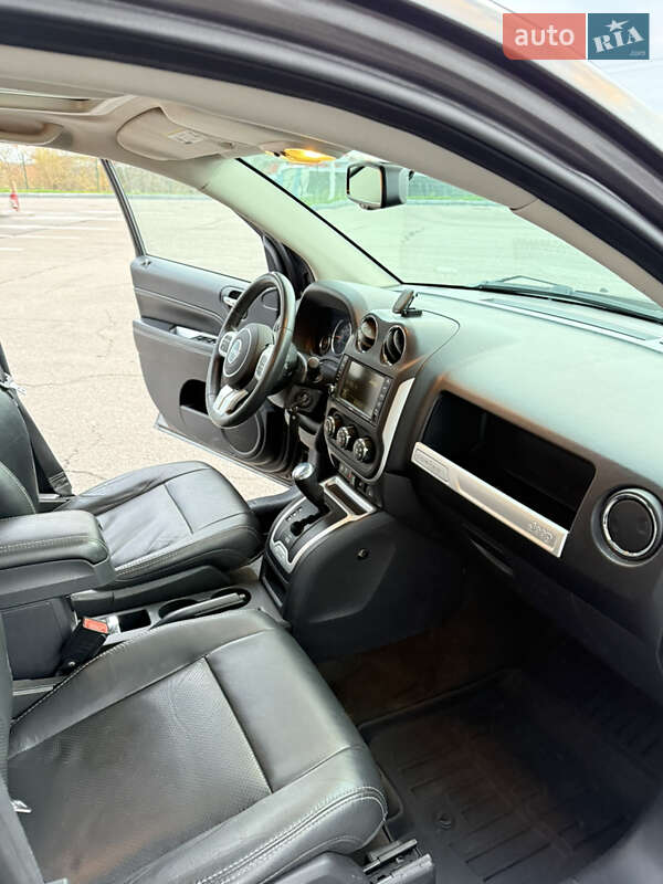 Внедорожник / Кроссовер Jeep Compass 2015 в Днепре фото 17 Внедорожник / Кроссовер Jeep Compass 2015 в Днепре