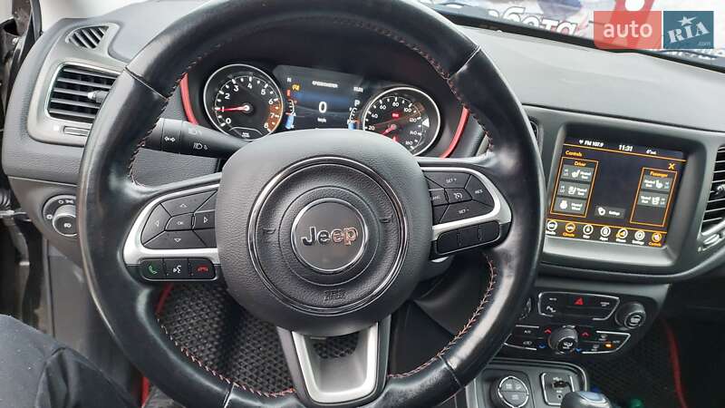 Позашляховик / Кросовер Jeep Compass 2020 в Києві фото 8 Позашляховик / Кросовер Jeep Compass 2020 в Києві