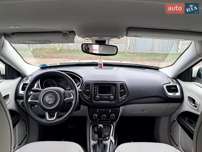 Позашляховик / Кросовер Jeep Compass 2018 в Черкасах фото 20 Позашляховик / Кросовер Jeep Compass 2018 в Черкасах