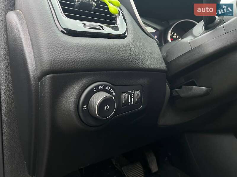 Внедорожник / Кроссовер Jeep Compass 2018 в Киеве