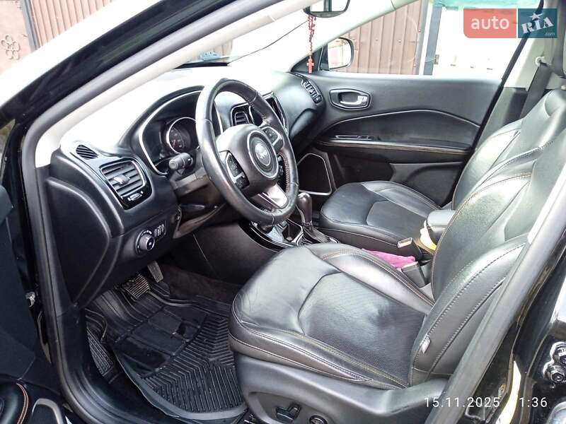 Внедорожник / Кроссовер Jeep Compass 2017 в Любаре