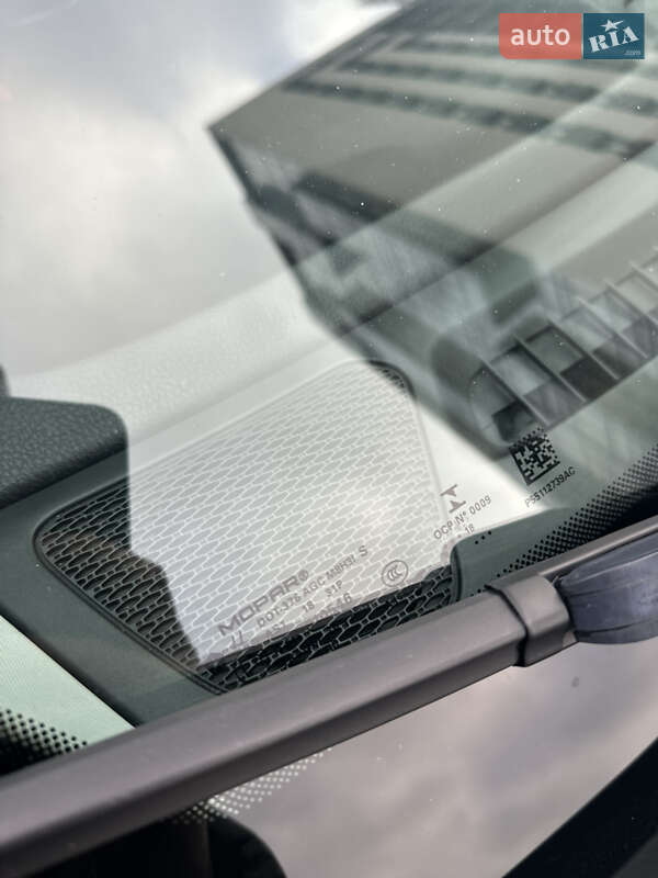 Позашляховик / Кросовер Jeep Compass 2018 в Дніпрі