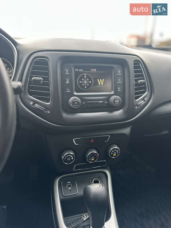 Позашляховик / Кросовер Jeep Compass 2018 в Дніпрі