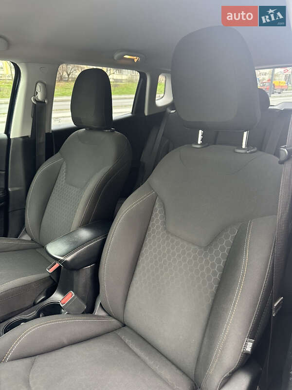 Позашляховик / Кросовер Jeep Compass 2018 в Дніпрі